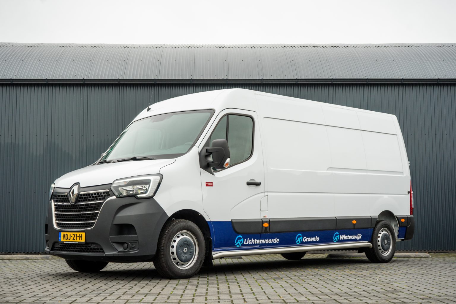 Busje huren? Vind een personenbus, bestelbus of bakwagens